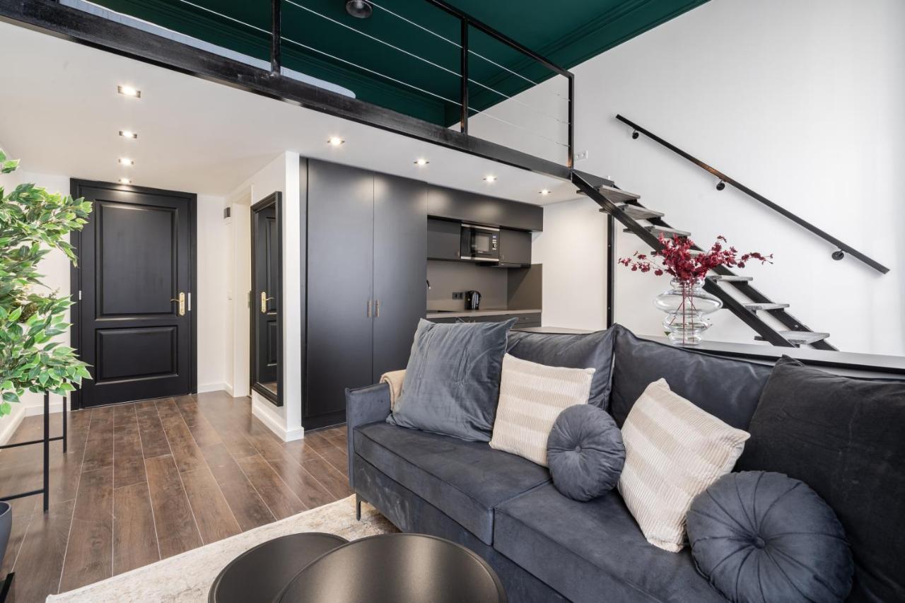 E41 - Trendy Boutique Apartments - Prime Spot By Bqa Budapest Bagian luar foto