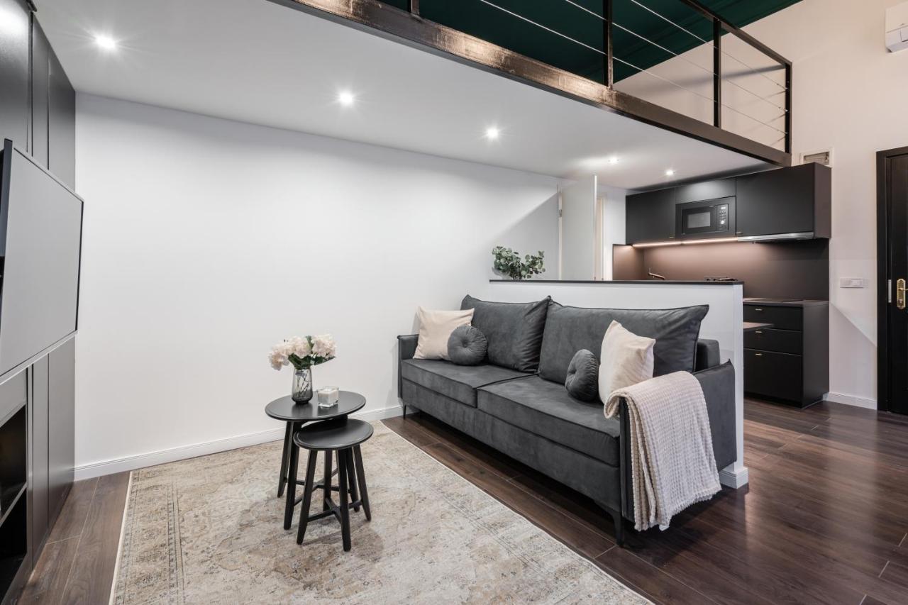 E41 - Trendy Boutique Apartments - Prime Spot By Bqa Budapest Bagian luar foto
