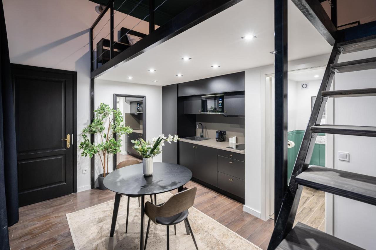 E41 - Trendy Boutique Apartments - Prime Spot By Bqa Budapest Bagian luar foto