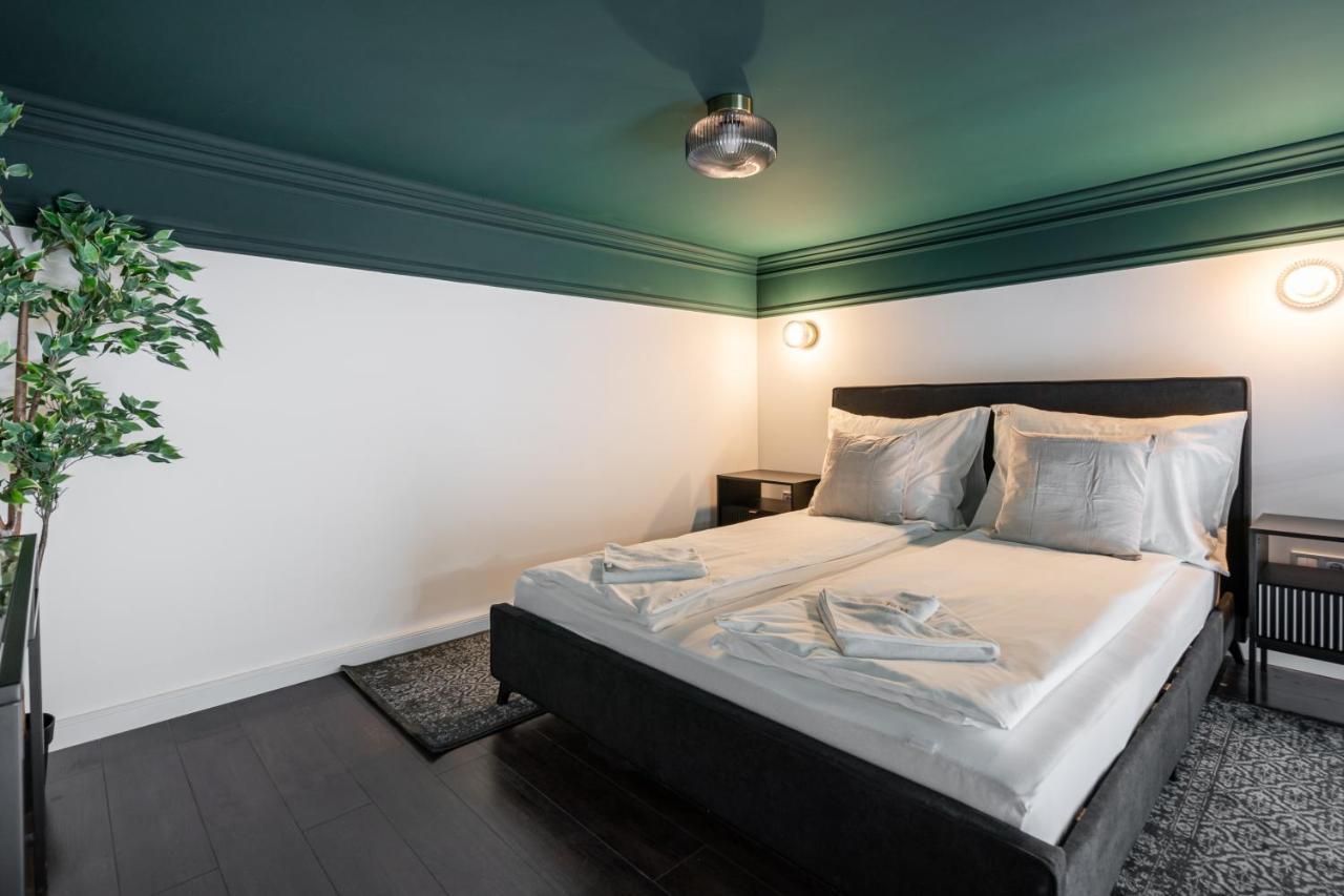 E41 - Trendy Boutique Apartments - Prime Spot By Bqa Budapest Bagian luar foto