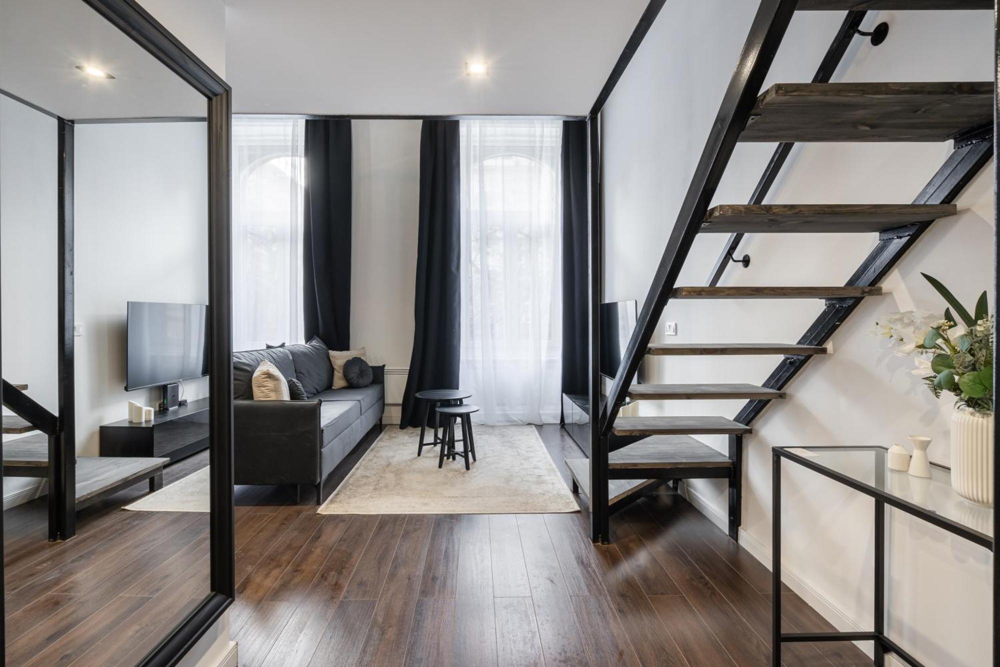 E41 - Trendy Boutique Apartments - Prime Spot By Bqa Budapest Ruang foto
