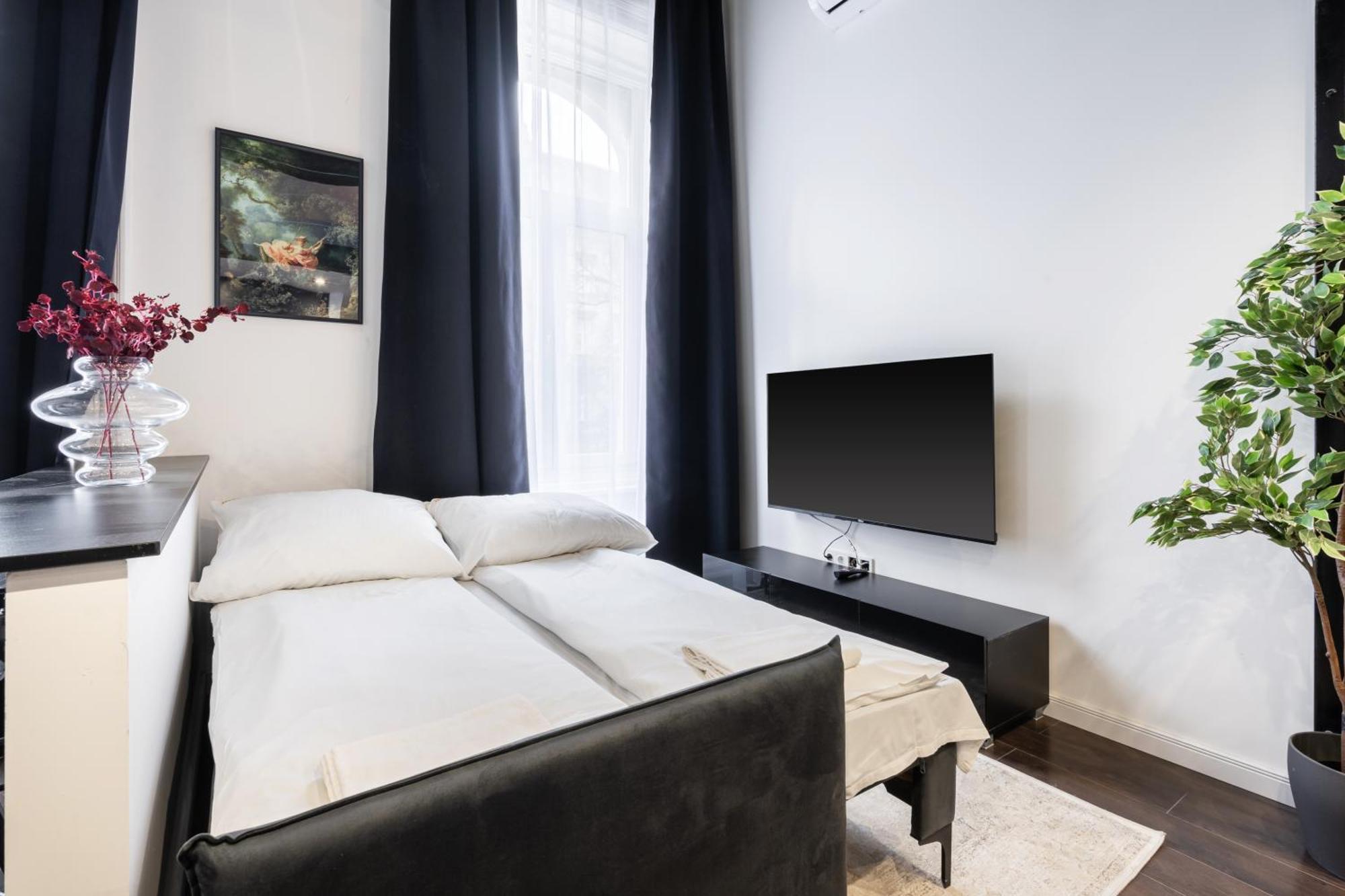 E41 - Trendy Boutique Apartments - Prime Spot By Bqa Budapest Ruang foto