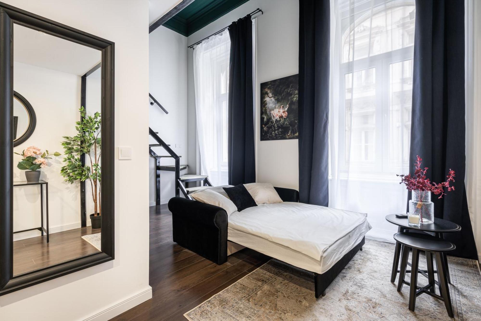 E41 - Trendy Boutique Apartments - Prime Spot By Bqa Budapest Ruang foto